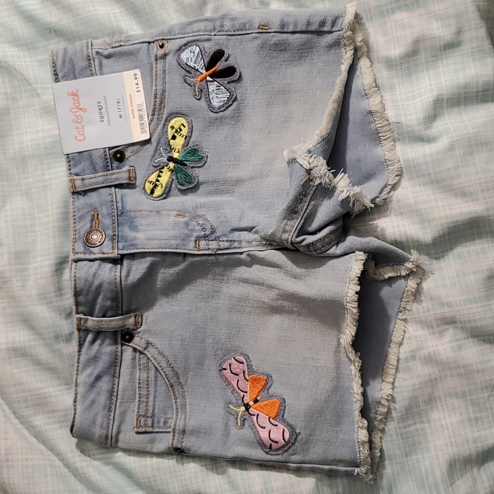 Cat and Jack girl shorts